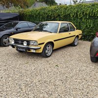 Oranje Opel Ascona B 2.5CIH met 212PK