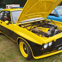 Oranje Opel Ascona B 2.5CIH met 212PK