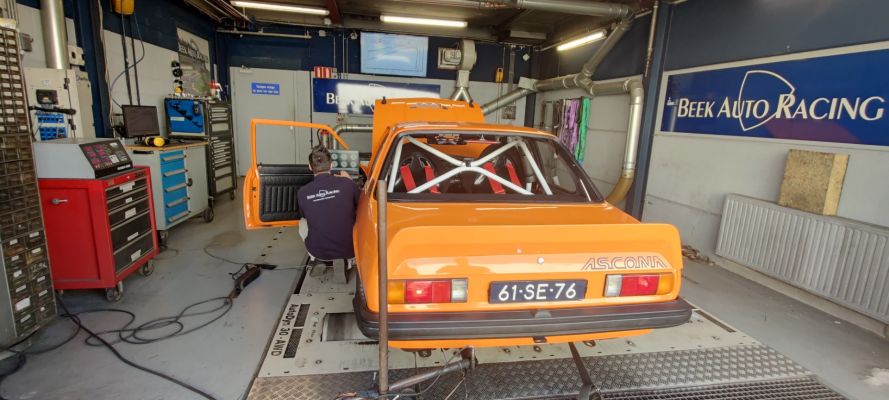 Opel Ascona-B Oranje Opel Ascona B 2.5CIH met 212PK
